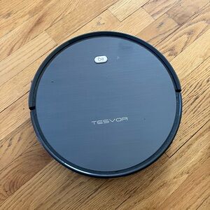 Tesvor Robotic Vacuum Cleaner - Black
